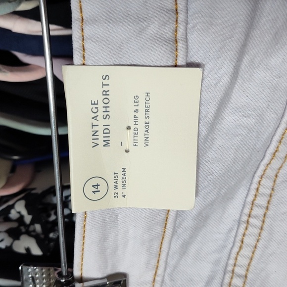 NWT Universal Thread High Rise Vintage Midi Short - Picture 7 of 10